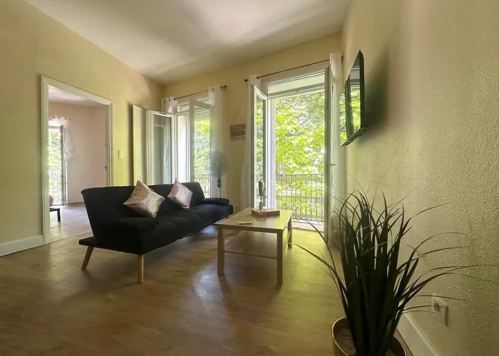 Centre Ville, Grand T3 Avec Balcon