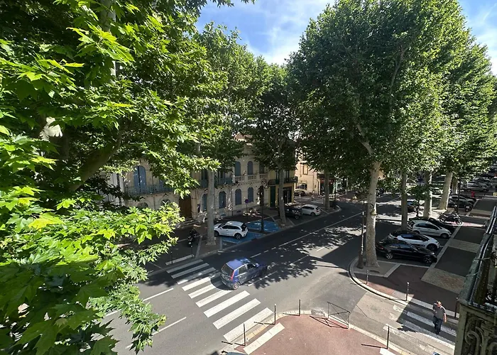 아파트 Centre Ville, Grand T3 Avec Balcon *